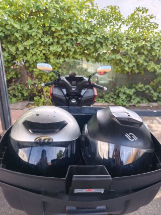 Kymco Super Dink Maxi Scooter Roja 125cc