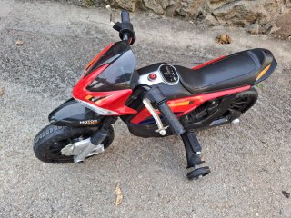 Moto de juguete para niños