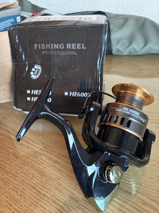 Carrete de Pesca Spinning HE5000