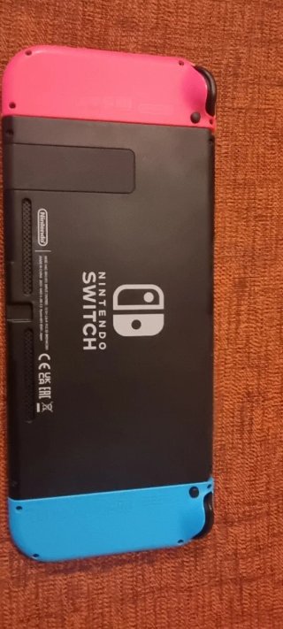 Nintendo Switch + Juegos y Accesorios