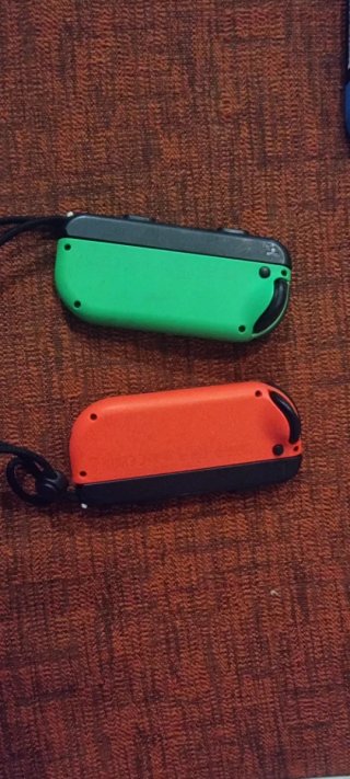 Nintendo Switch + Juegos y Accesorios