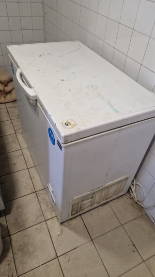 Congelador arcón blanco