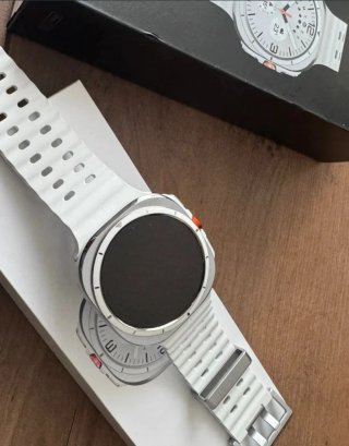 Samsung Galaxy Watch Ultra Plata