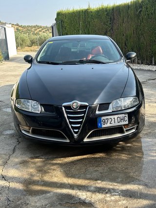 Alfa Romeo GT 2005