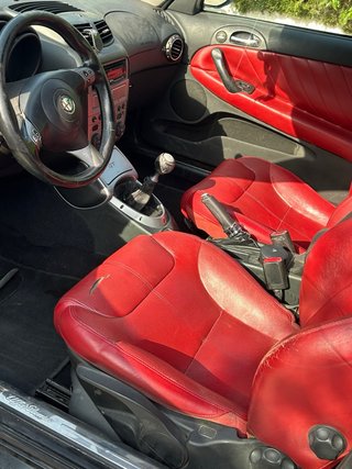 Alfa Romeo GT 2005