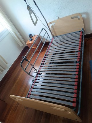 Cama articulada con somier