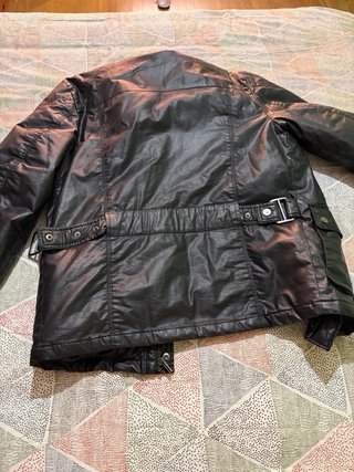 Chaqueta Pertegaz Estilo Militar Negra