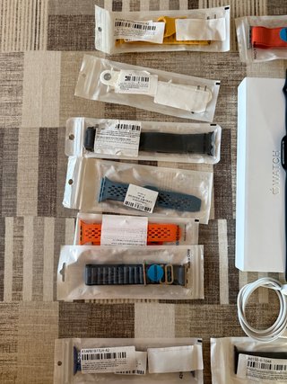 Apple Watch Series 10 46mm + Accesorios