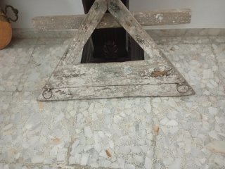Separador de escalera de madera