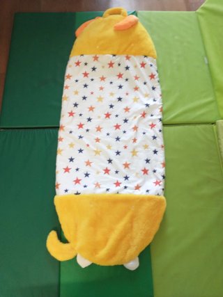 Saco dormir infantil perro amarillo estrellas