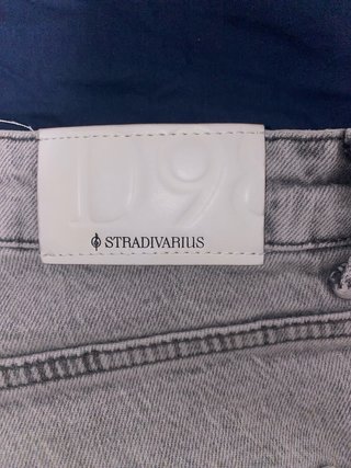 Pantalones Stradivarius grises talla M