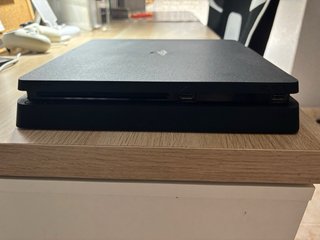 Console PS4 Slim 1TB + Controller + Cavi