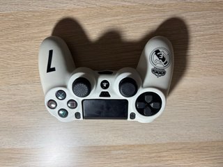 Console PS4 Slim 1TB + Controller + Cavi