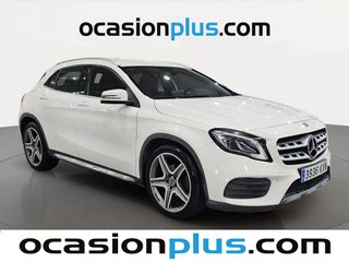 Mercedes-Benz GLA 180 90 kW (122 CV)