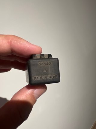 Relé intermitente moto FE218BH 12.8V