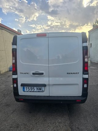 Furgoneta renault trafic