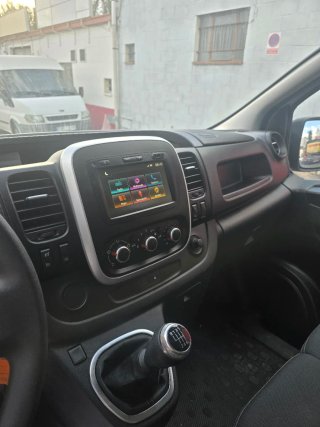 Furgoneta renault trafic