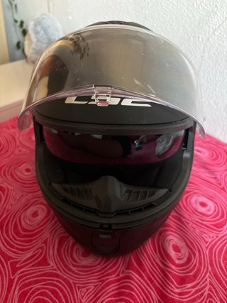 Casco de moto LS2 negro