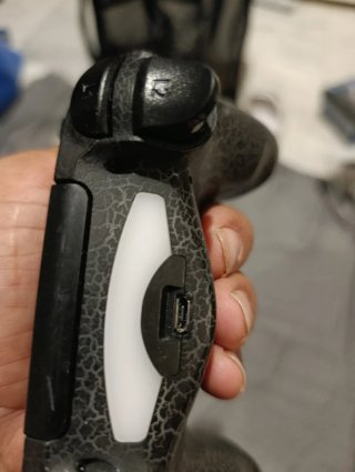 Mando de videojuegos negro