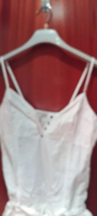 Vestido Verano Blanco con Volantes