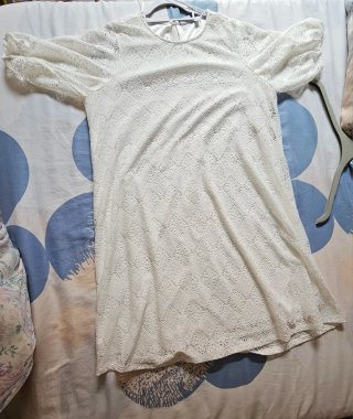 Vestido Vila encaje blanco roto T. XXXL
