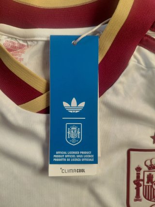 Camiseta segunda equipación España 2026