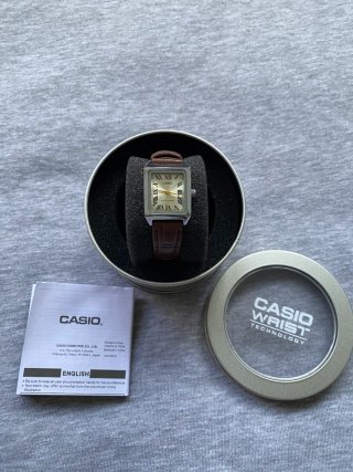 Reloj Casio Vintage Cuadrado Correa Marrón