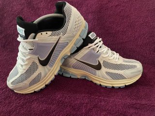 Zapatillas Nike Running Mujer Morado Blanco