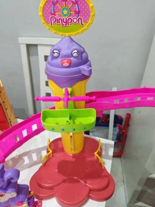 PinyPon Parque de Atracciones + casita de campo