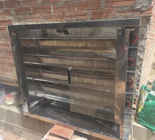 Asador de pollos FECA
