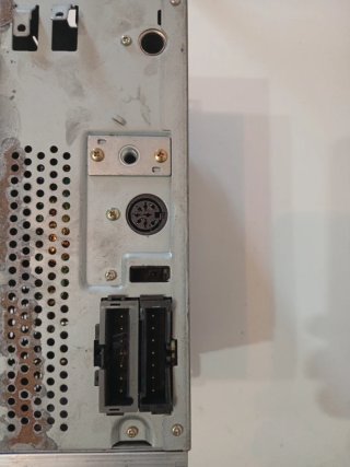 Radio pará gran Jeep Cherokee año 2000