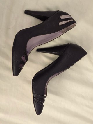 Zapatos de tacón Bershka morados