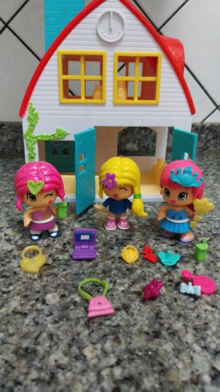 Casa Pin y Pon con figuras y accesorios
