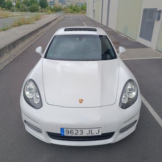 Porsche Panamera 2016