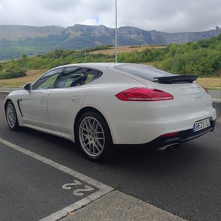 Porsche Panamera 2016