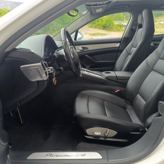 Porsche Panamera 2016