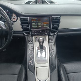 Porsche Panamera 2016