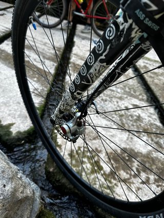 Bicicleta Gravel Focus Mares