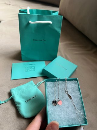 Collar Tiffany & Co. Doble Corazón Rosa y Plata
