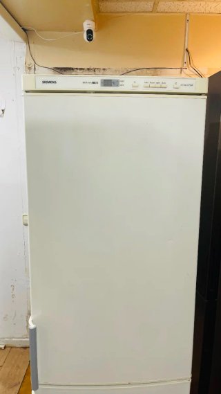Nevera Siemens blanca