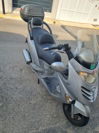 Kymco Grand Dink 125cc 2005 Plata