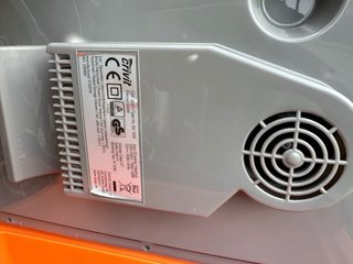 Nevera portátil 12v y 230v de 30 litros