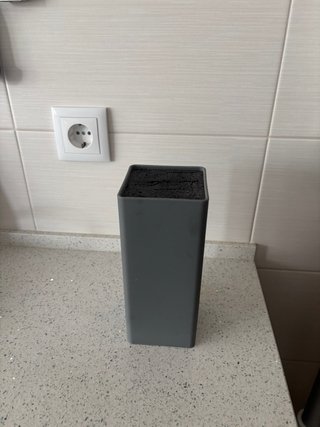 Suporte para facas cinza