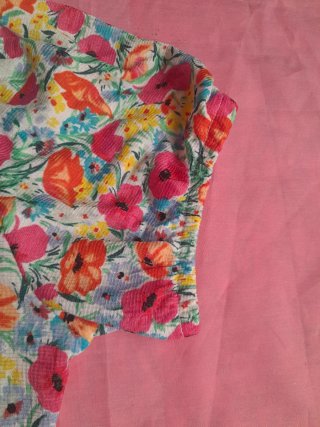 Vestido corto estampado flores