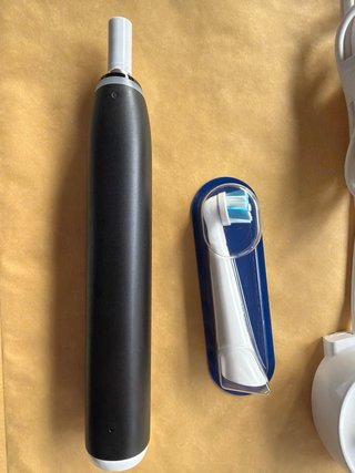 Cepillo Eléctrico Oral-B IO6 Negro NUEVO