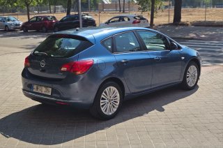 Opel Astra 2016