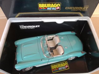 1/18 MODELLO CHEVROLE CORVETT BURAGO