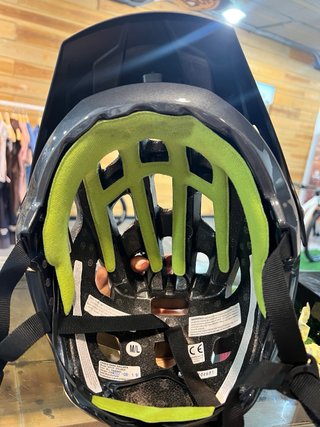 Casco Spiuk Negro Nuevo