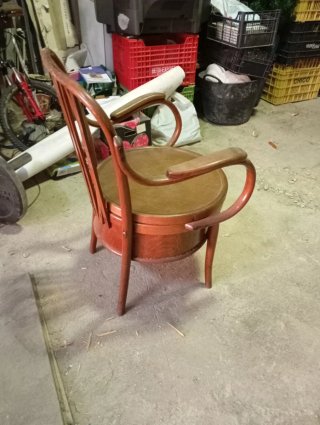 Silla de don Pedro antigua