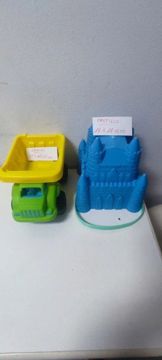 Juguetes de plástico para arena